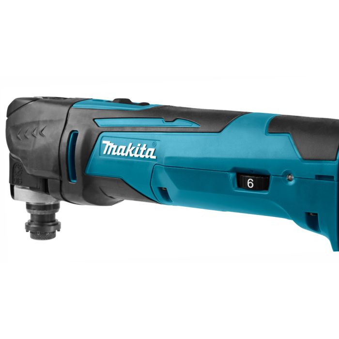 Makita DTM51Z 18V Cordless Multi-Tool Kit β Includes 2x 5.0Ah Batteries | Blue Finish
